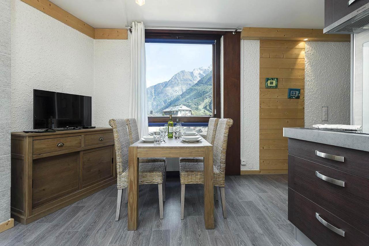 Apartment Beausite - Alpes Travel - Central Chamonix - Sleeps 2-4 Экстерьер фото